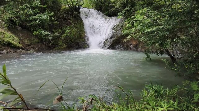 Recorridos entre rios, monta&ntilde;a y cascadas