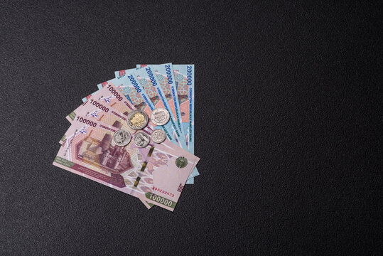 Uzbekistan, uzbek paper banknotes som for settlements and financial transactions. Uzbek som