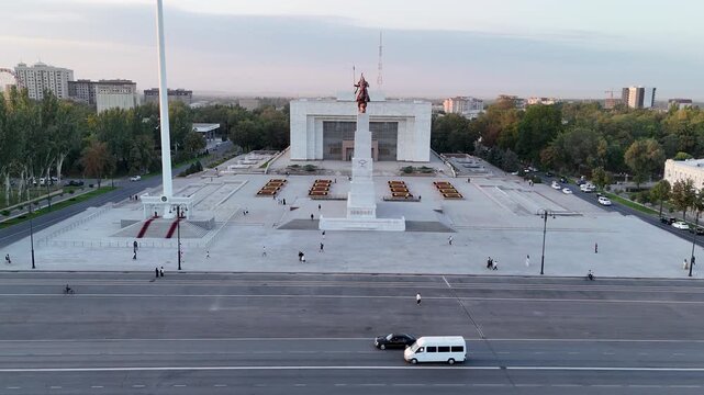 The Manas statue stands majestically at Ala-Too Square