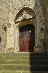 Naklejka premium Puerta de El Solar en la Iglesia de San Miguel Arcángel de Vitoria