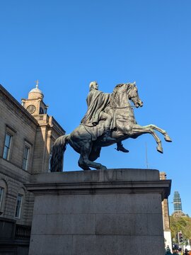 Edinburgh, Scotland - 20 April 2025. Statue of Arthur Wellesley, 1st Duke of Wellington, in Edinburgh, Scotland, located on Princes Street in front of Register House.