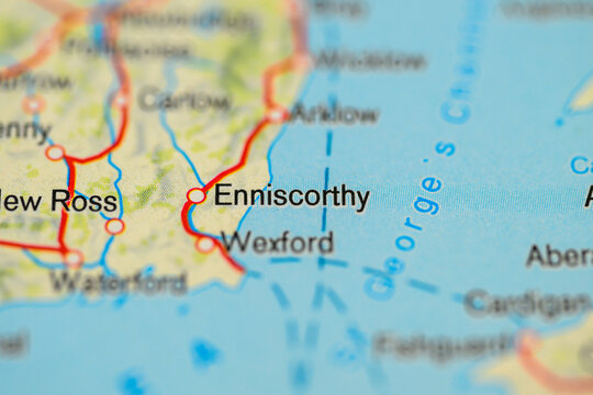 Close up map of Enniscorthy and Wexford beside St Georges Channel.