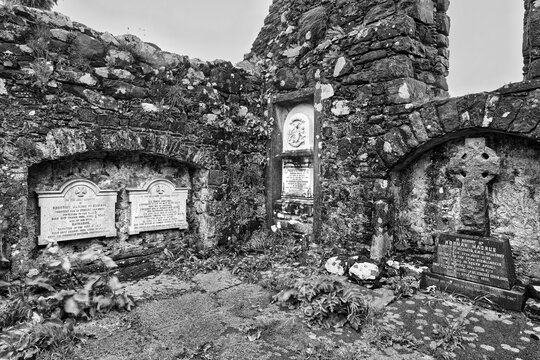 Ruined church, St. Marys Church, Duirinish Stone, Scotland, Great Britain