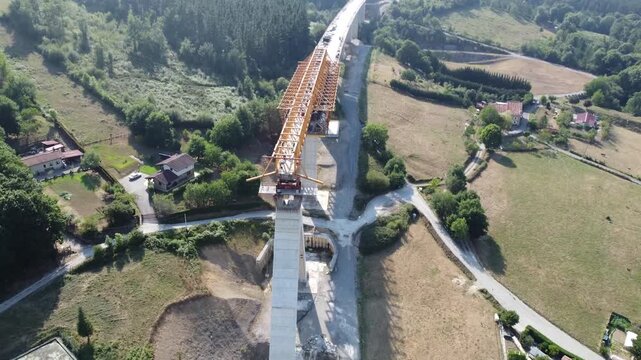 obras del TAV (tren alta velocidad) en el pa&iacute;s vasco