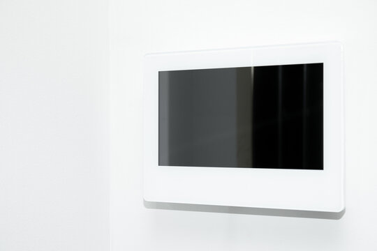 Digital frame showcases personal photos in stylish surroundings