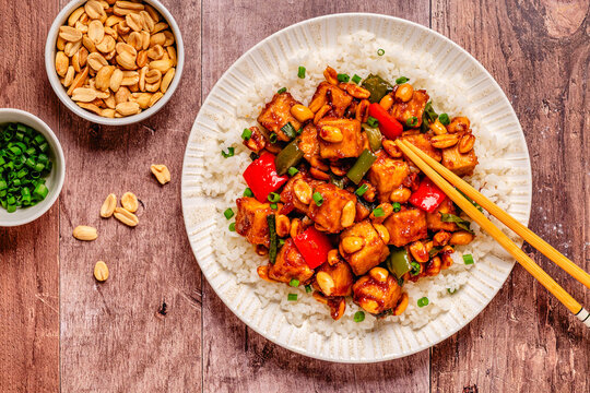 Kung Pao Tofu, stir-fried tofu with peanuts and vegetables