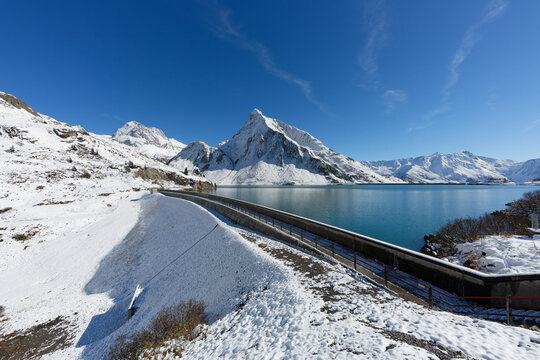 Austria, Vorarlberg, View of Spullersee