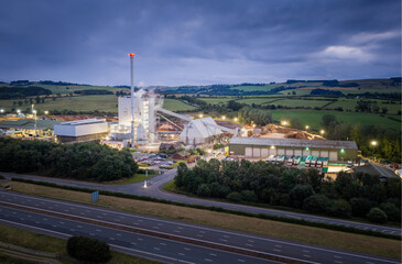 Steven's Croft biomass power station near Lockerbie in southern Scotland, using locally sourced wood and forestry material to generate renewable electricity close to the M74 © Chris Chambers
