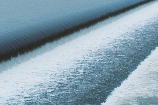 water flowing into the water