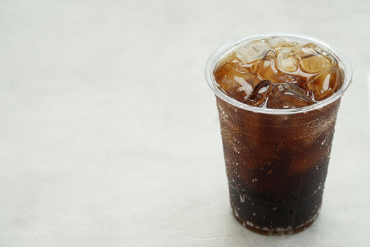 Soft drinks with soda high in sugar have a negative effect on physical health. 