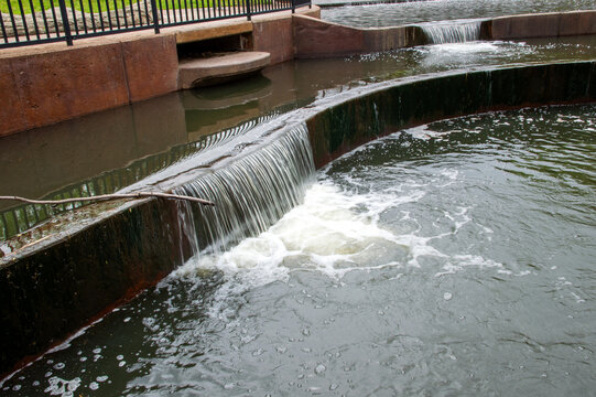 Concrete cascade