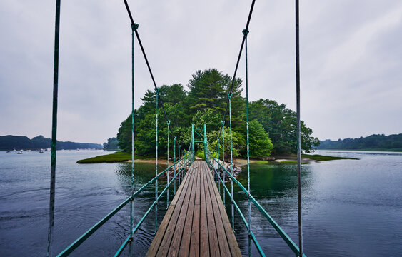 The historic Wiggly Bridge in York, widely known as one of the smallest suspension bridges in the world, York, Maine, New England, United States