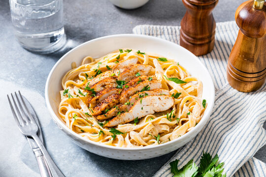 Homemade Chicken Fettuccine Alfredo Pasta