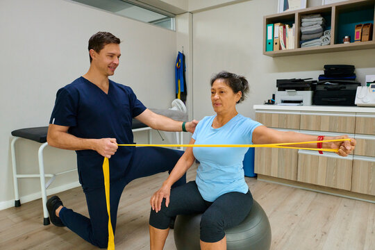 Longevity fitness trainer physiotherapy