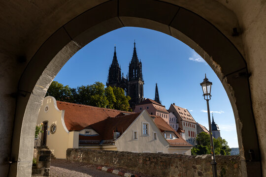 Albrechtsburg mit Dom, Mei&szlig;en, Sachsen, Deutschland, 27.08.2026 < english> Albrechtsburg and Cathedral, Mei&szlig;en, Saxony, Germany, August 27, 2026