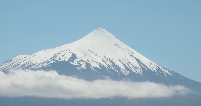 Volcan Osorno, Puerto varas, Chile 4K