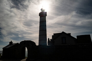 Le phare de la pointe Saint-Mathieu à Plougonvelin dans le Finistère © sebastien rabany