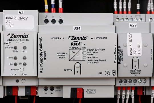 Zennio's automation module with KNX data bus control is installed in the electrical control panel. 