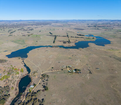 Aerial view of the Beardy Waters Dam in Glen Innes