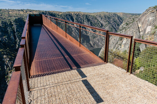Metal and aerial structure of the Mirador del Fraile overlooking the Arribes del Duero, Salamanca, Castilla y Le&oacute;n, Spain.