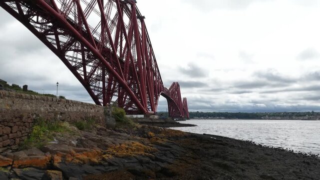 Forth bridge cantilever railway structure in scotland