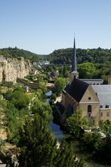 le quartier du Grund avec l’abbaye - Luxembourg  © Manon