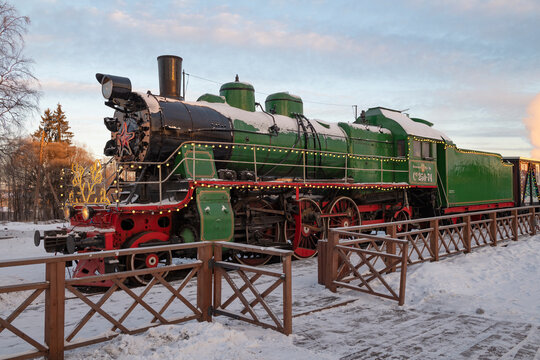 SORTAVALA, RUSSIA - FEBRUARY 20, 2025: Old russian passenger steam locomotive of the Su.250-74 (Sormovskiy reinforced) on a February morning. Sortavala, Karelia