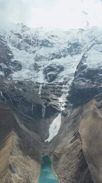 Laguna Hunantay - Per&uacute;