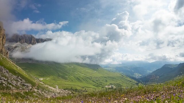 Col de Rossi - Val di Fassa - Italy - Time lapse