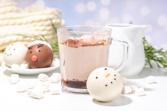Christmas hot chocolate balls