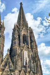 Fototapeta premium Cologne Cathedral is a Gothic-style Catholic church, whose construction began in 1248 and was completed in 1880. It is located in the center of the German city of Cologne. 