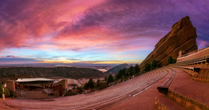 Sunrise Panoramic Red Rocks