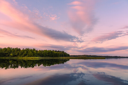 Abends am Schaalsee in Seedorf mit Wolken und Spiegelung