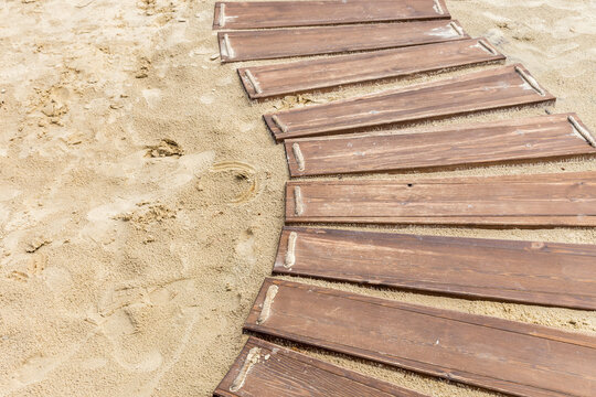 Wooden path