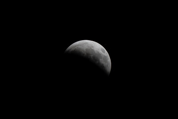 moon eclipse © Adrian de la Paz