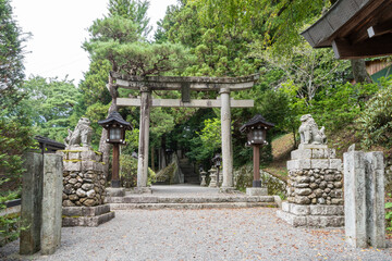薮原神社の二之鳥居（長野県木曽郡木祖村　藪原宿） © knight0315