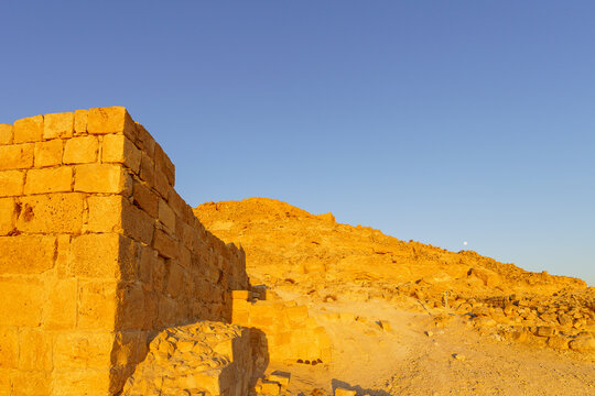 Sunset in the ancient Nabataean city of Avdat