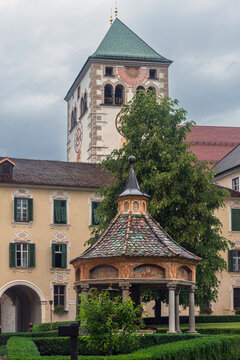 Abbazia di Novacella - Varna - Alto Adige - Italia