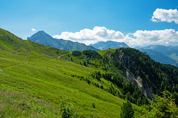 Obraz premium alpine panorama and view over the Zillertal Valley near Mayrhofen in Tyrol
