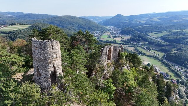 Romantischer Turm am T&uuml;rkensturzfelsen

