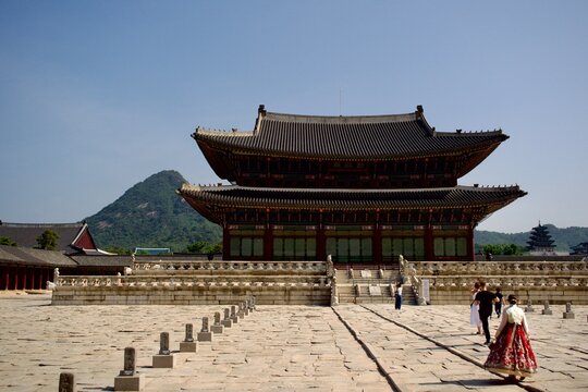 Grand palace throne hall before a mountain in Seoul