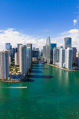 Naklejka premium Famous oceanfront of Brickell in Miami. Miami skyline with skyscrapers along Biscayne Bay. Miami panorama with skyscrapers. Miami business district sky view.