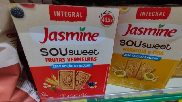ITABIRA, BRAZIL - AUGUST 26, 2026: Jasmine Sou Sweet zero sugar whole grain cookie boxes on supermarket shelf