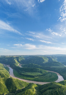 Horseshoe Bend River Meandering Through Green Loess Hills
