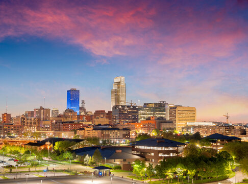 Omaha, Nebraska, USA downtown cityscape at dusk 275
