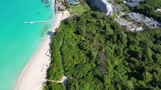 宮古島・与那覇前浜ビーチの白砂と宮古ブルー空撮
