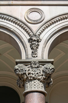 Corinthian Architectural Column Flourish