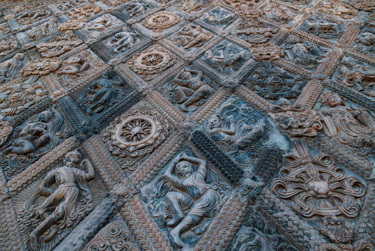 Oriental Elegance: 1,200-Year-Old Relief Brick Art.