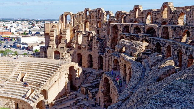 Overview of Ancient Curving Roman Walls and Arena Seating Tiers at El Jem Amphitheatre