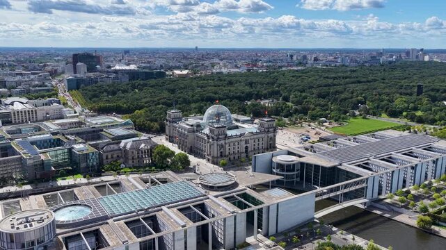 Reichstag Palace In Berlin Germany. Downtown District. Medieval Palace. Historical Buildings. Reichstag Palace In Berlin In Germany. Europe Travel. Tourism Landmark. Deutschland Travel Destination